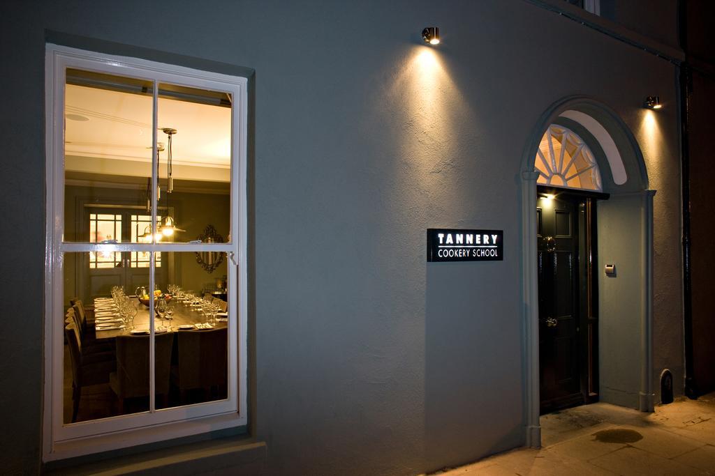Tannery Townhouse Hotel Dungarvan  Bagian luar foto